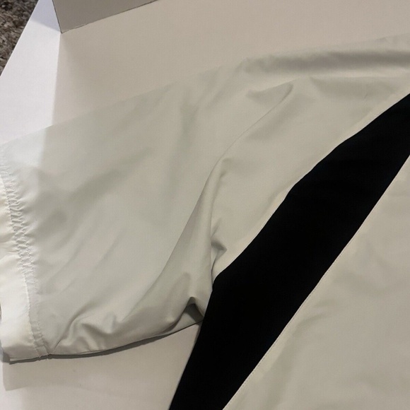 Cutter and Buck Half Sleeve Quarter Zip Jacket - Picture 8 of 11